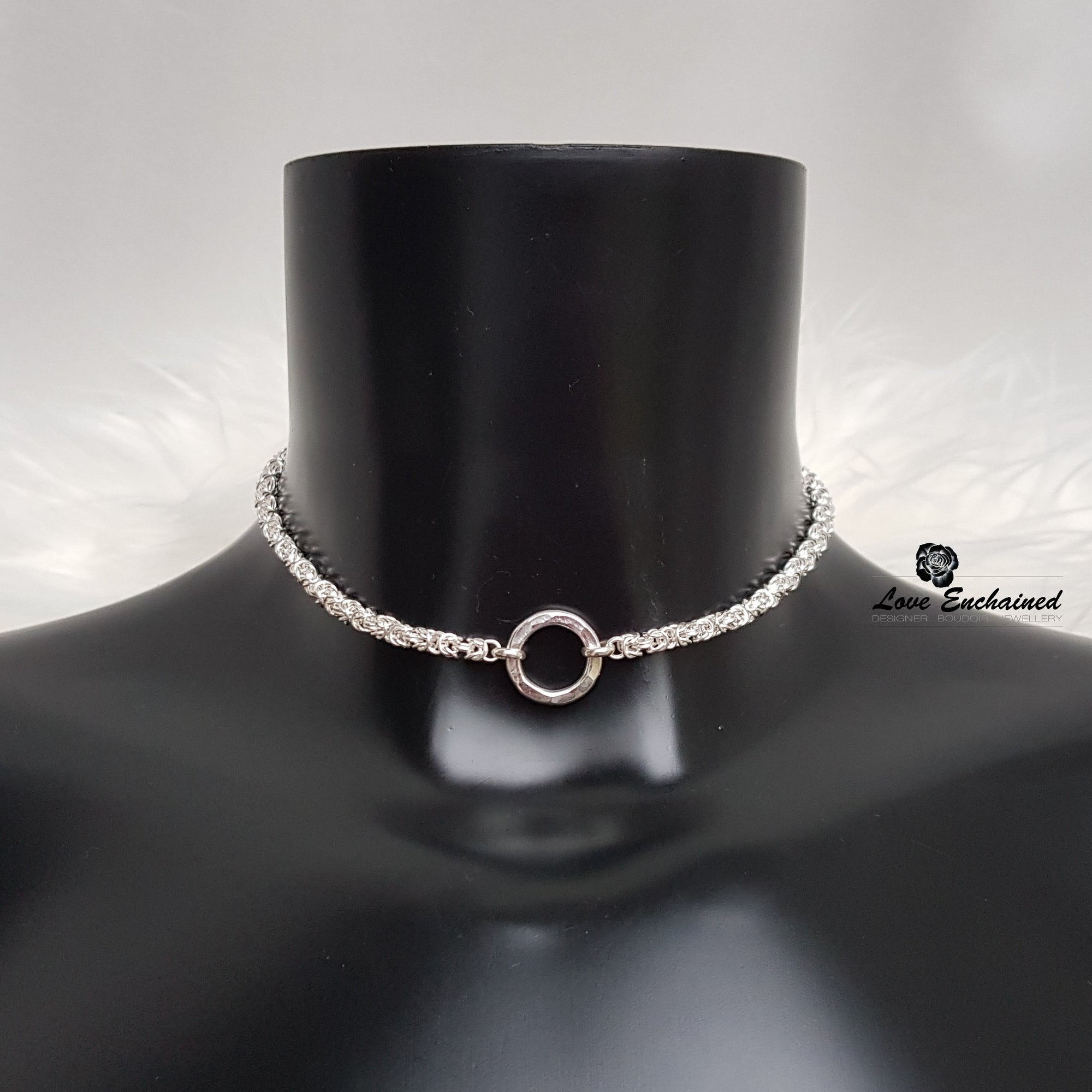 Little O Byzantine submissive collar - sterling silver Byzantine chainmaille and small O ring