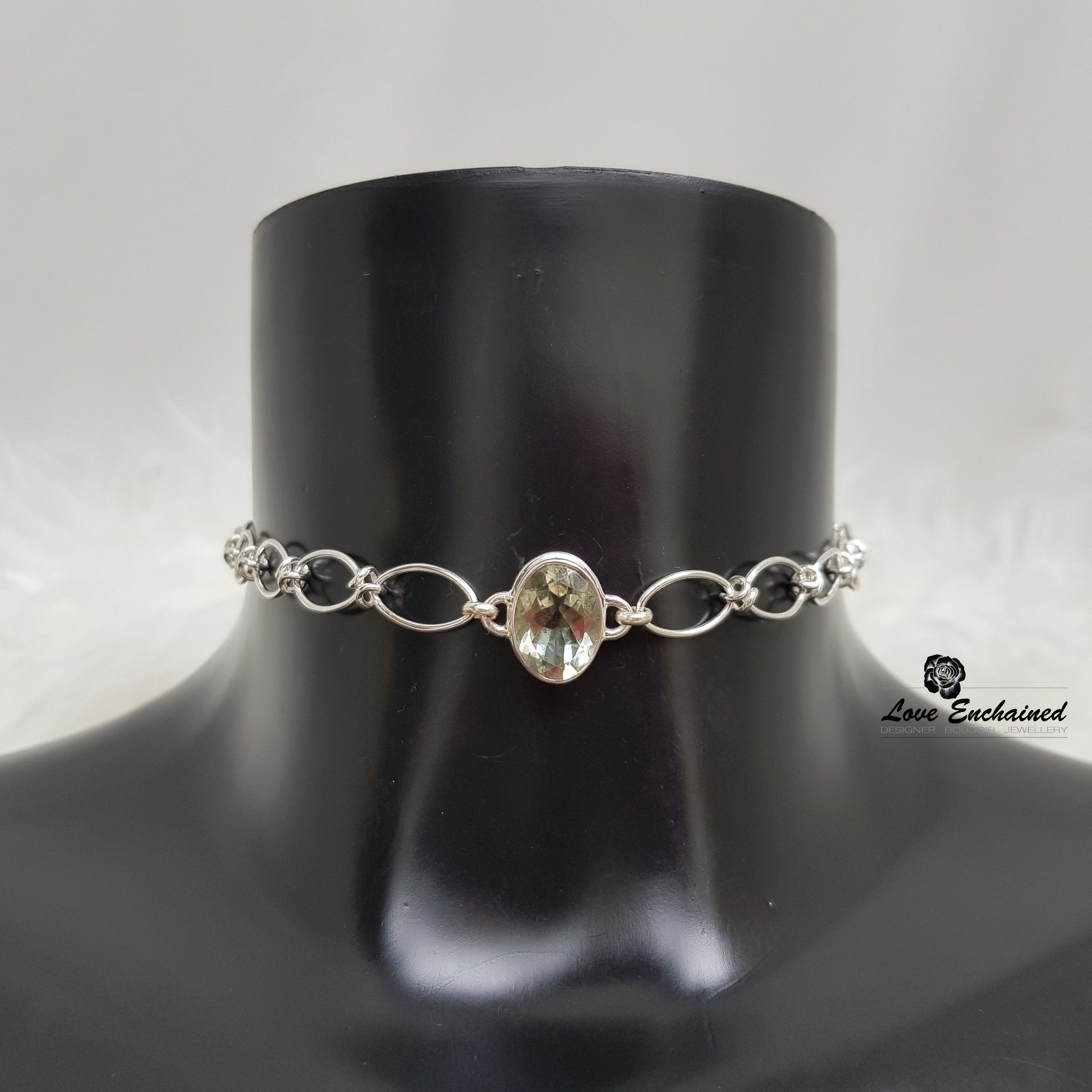 Love Knots Green Beauty submissive collar - sterling silver chain and green amethyst