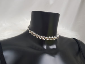 Green Beauty submissive day collar - green amethyst sterling silver collar