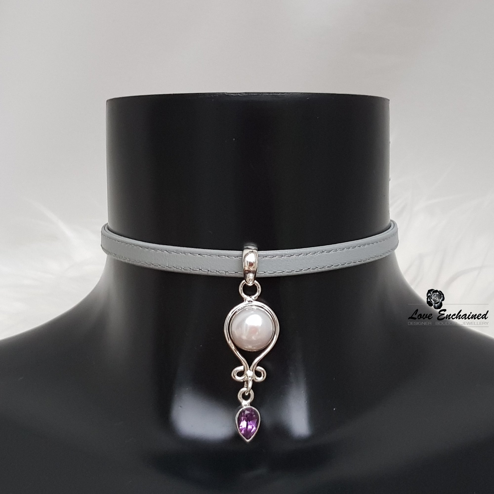 Amethyst & White Freshwater Pearl Arabesque Pendant