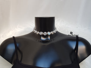 Moonstone Queen ~ Luxury submissive collar - moonstone & Sterling silver chain